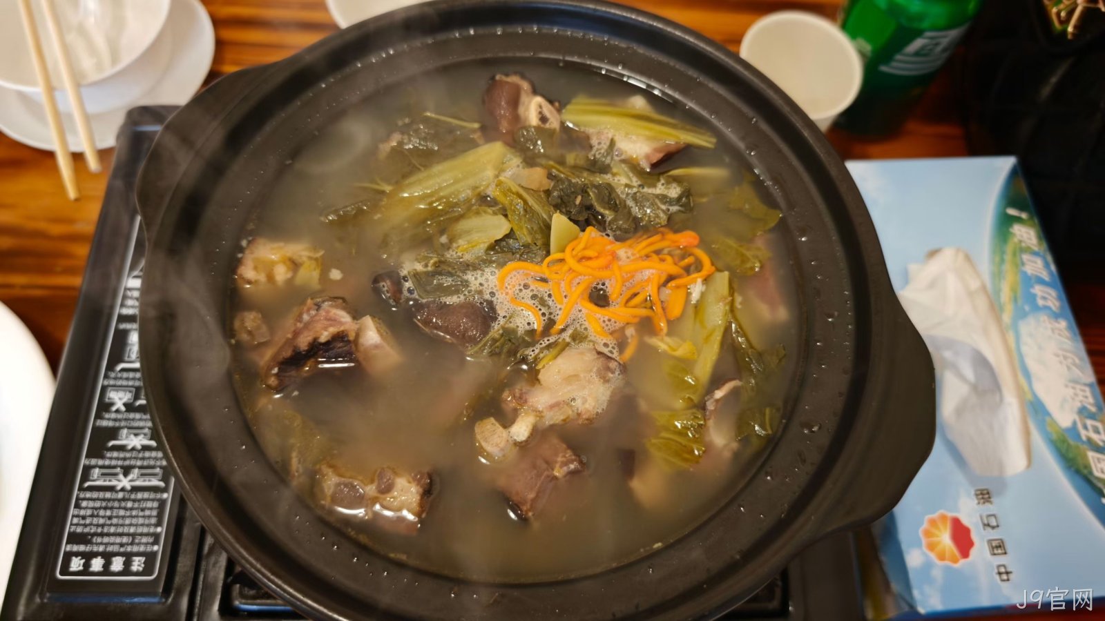 沙湾里酸汤腊猪脚